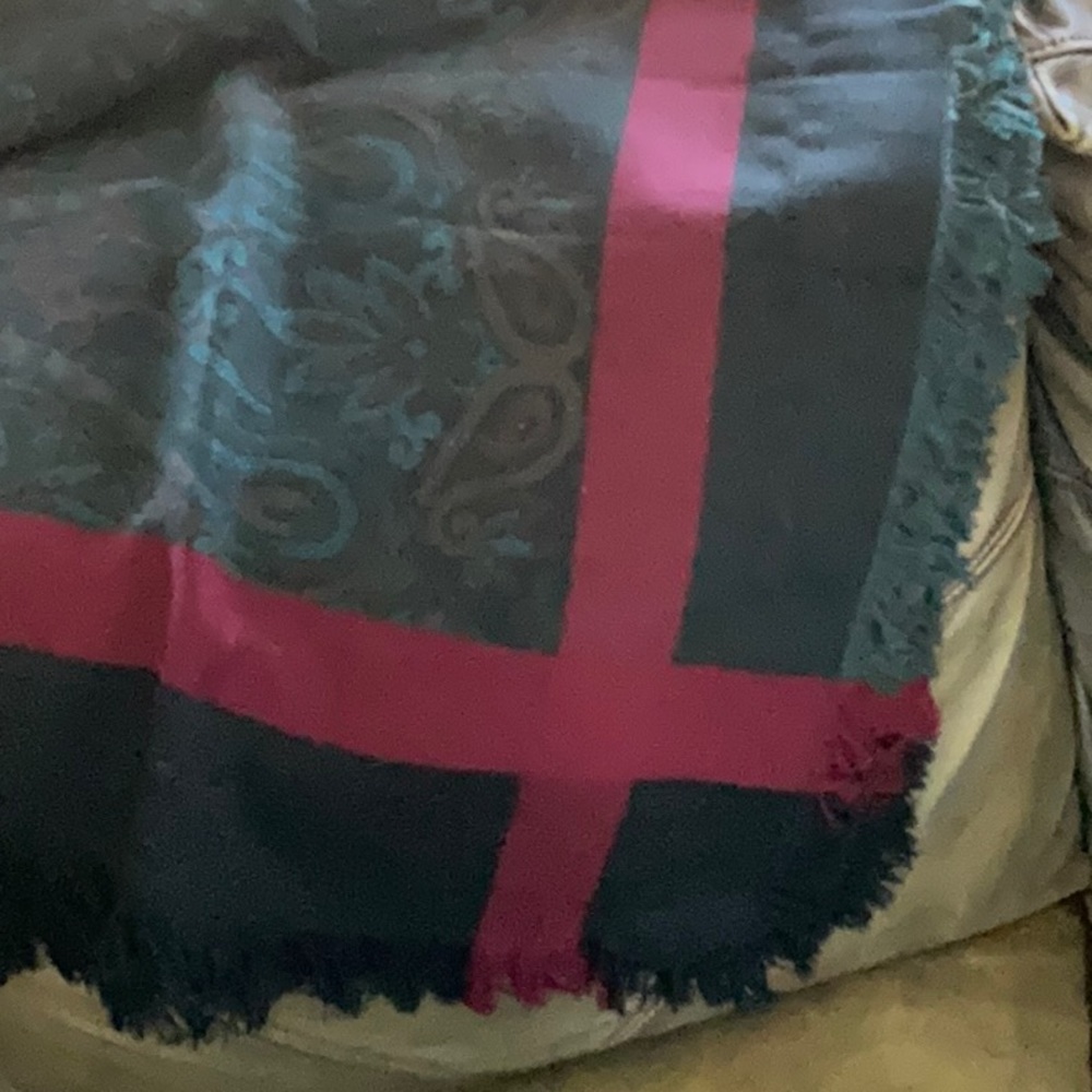 Beautiful ladies scarf